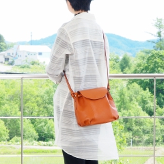 手触りも柔らかく、軽くて持ちやすい作り