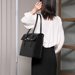 持った時にしっくりと美しくフィットします