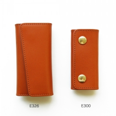 <a href=”https://www.itagaki.co.jp/products/items/E300.html”>キーケース(E300)</a>とのサイズ比較