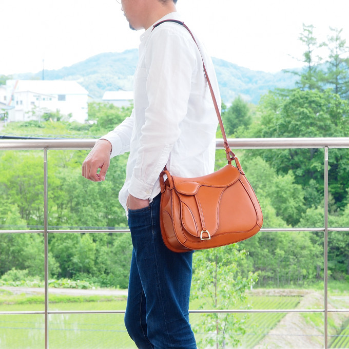 男女ともにお使いいただけるデザイン