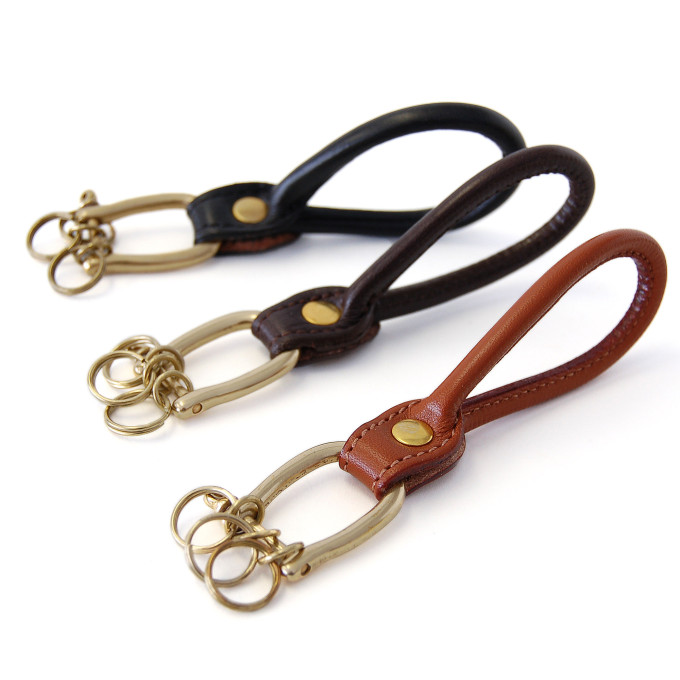 カラーバリエーション<br>(<a href=”https://www.itagaki.co.jp/products/items/B309.html”>ブラスコットブラック(B309)はこちら</a>)