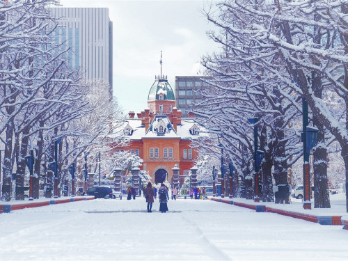冬の真ん中、2月の札幌から～雪まつりとバレンタイン、京王プラザホテル札幌店より～