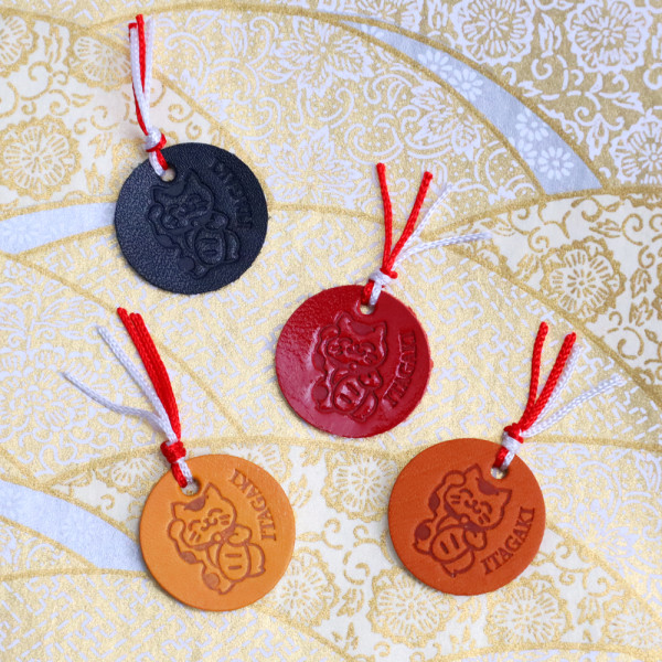 招き猫タグプレゼント