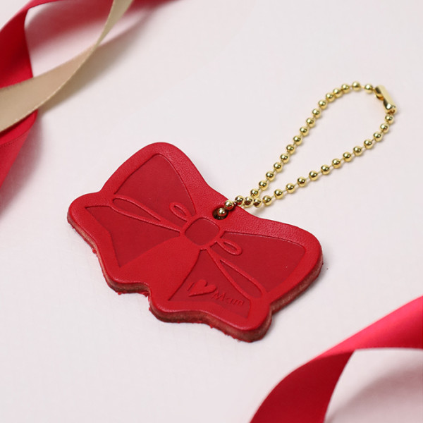 期間限定 革タグプレゼント