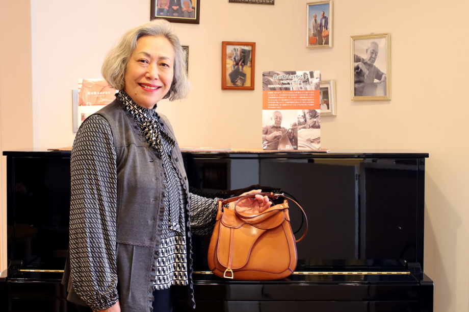 鞄いたがき会長・板垣江美