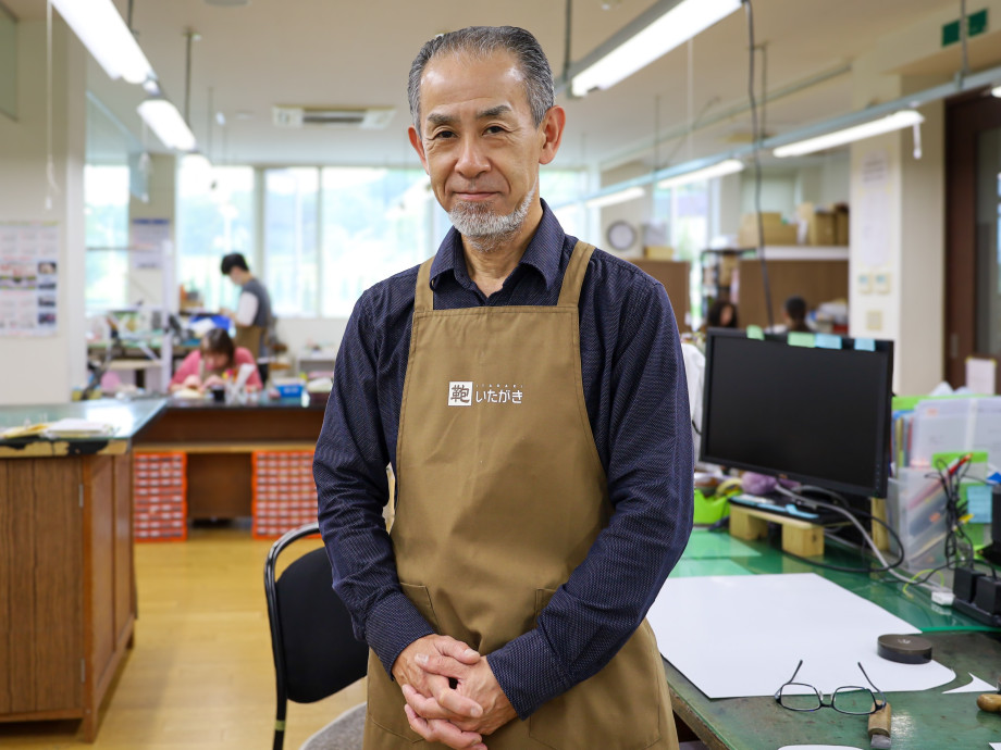 堀内 健一（勤続２７年）　開発総責任者